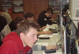 ZENIT v elektronike - krajské kolo 2012 - ukazuje fotografie v koreňovom adresári tohto albumu ZENIT v elektronike - krajské kolo 2012