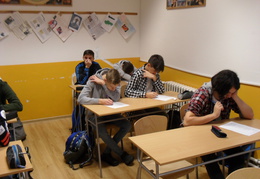 Biblická olympiáda 2018 - triedne kolá - ukazuje fotografie v koreňovom adresári tohto albumu Biblická olympiáda 2018 - triedne kolá