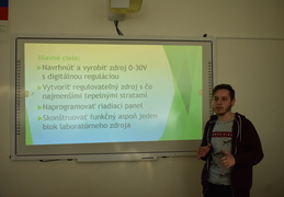 Školské kolo SOČ 2019 - ukazuje fotografie v koreňovom adresári tohto albumu Školské kolo SOČ 2019