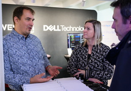 54958375802 f7e7490f5f c