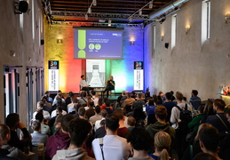 54958375062 e44dc7b415 c