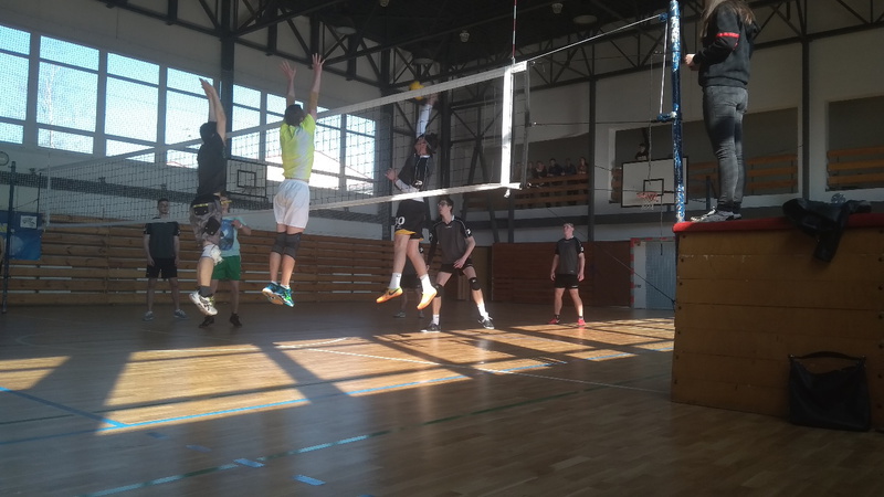 volejbal - Regionálne kolo 5.4.2019 CA_html_64e65156d3aaf142.jpg